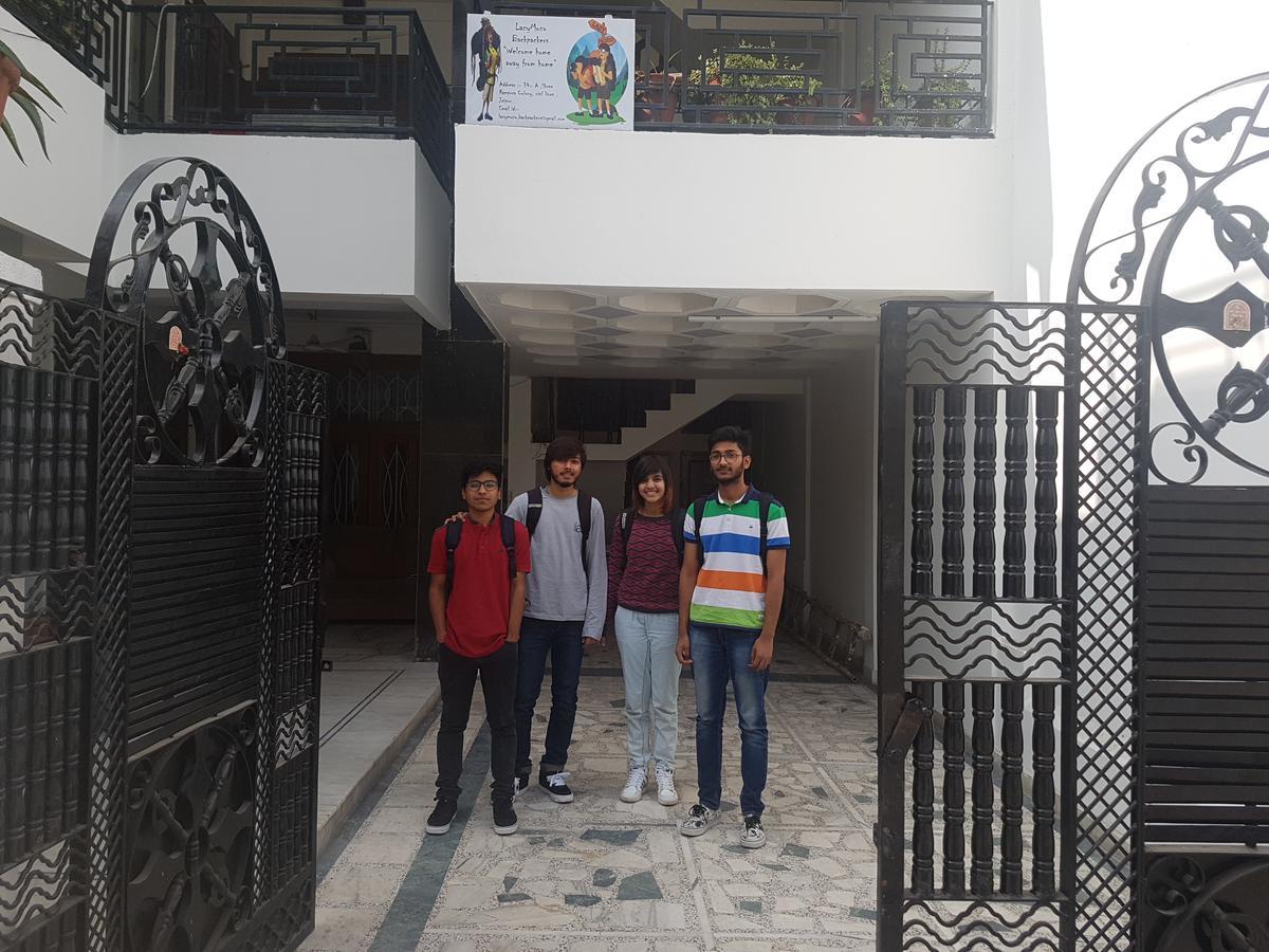 Lazy Mozo Backpackers Hostel Jaipur Exterior photo